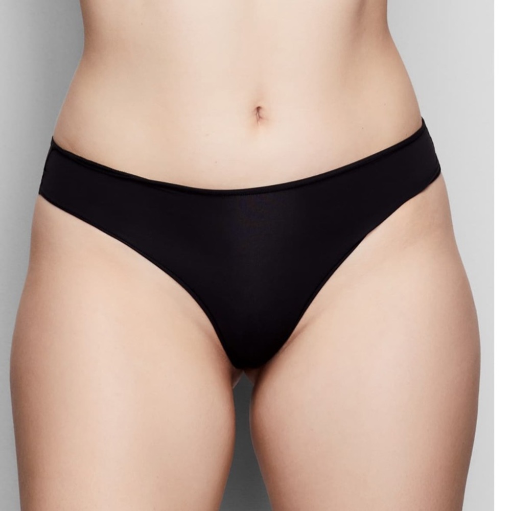 Skims Fits Everybody Black Thong